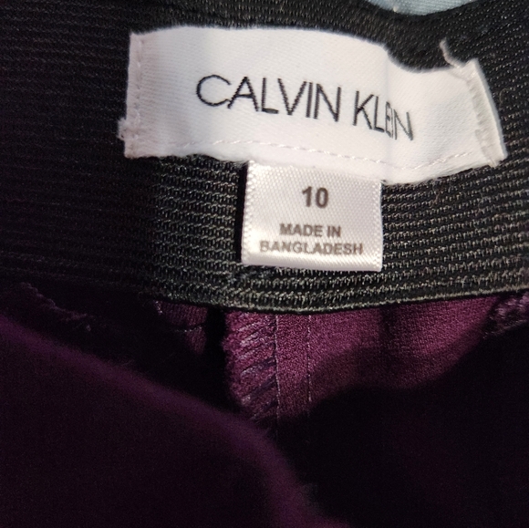 Calvin Klein Women's Ankle Pants in Rich Purple - Picture 5 of 9
